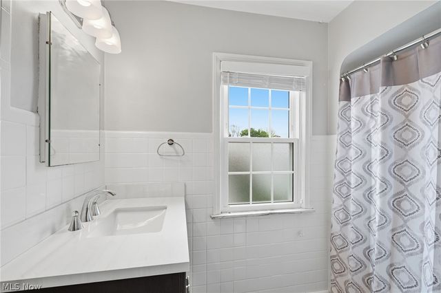 3695 Normandy Road, Shaker Heights, OH 44120