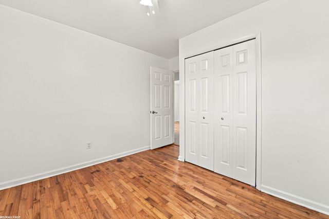 29732 Sutherland Drive, Warren, MI 48088