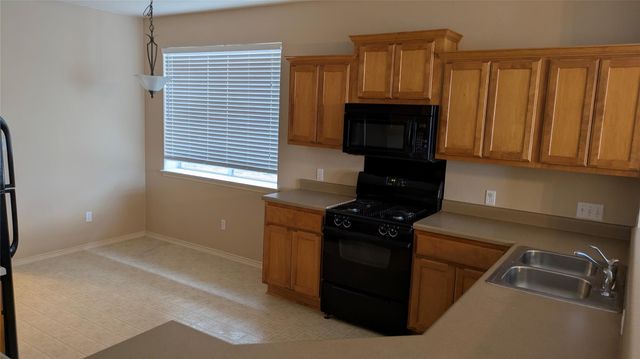 833 Rusk RD, Round Rock, TX 78665