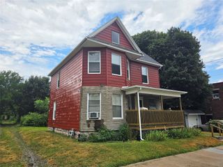 2212 WAYNE Street, Erie, PA 16503