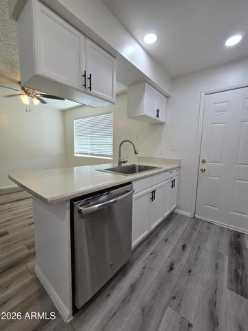 1609 N 48TH Avenue, Phoenix, AZ 85035