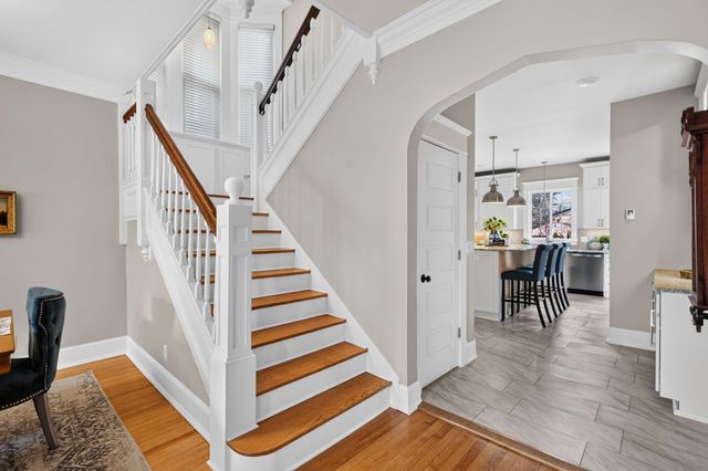 847 Ashland Avenue, Saint Paul, MN 55104
