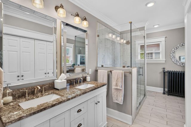 847 Ashland Avenue, Saint Paul, MN 55104
