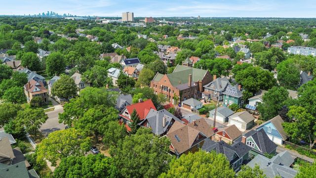 847 Ashland Avenue, Saint Paul, MN 55104