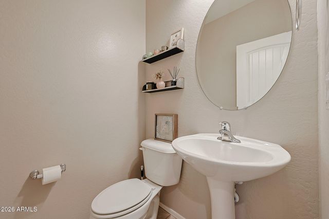 17717 W MANDALAY Lane, Surprise, AZ 85388
