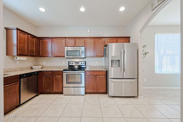 17717 W MANDALAY Lane, Surprise, AZ 85388