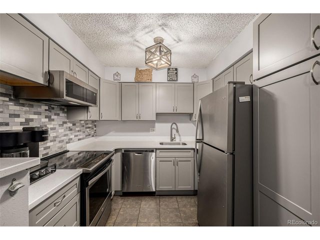 11905 E Harvard Ave 108, Aurora, CO 80014