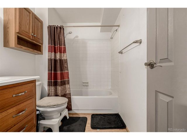 11905 E Harvard Ave 108, Aurora, CO 80014