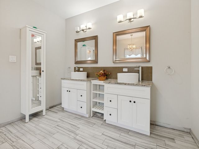 630 N Edgefield Avenue, Dallas, TX 75208