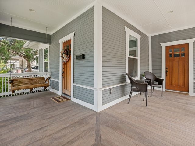 630 N Edgefield Avenue, Dallas, TX 75208