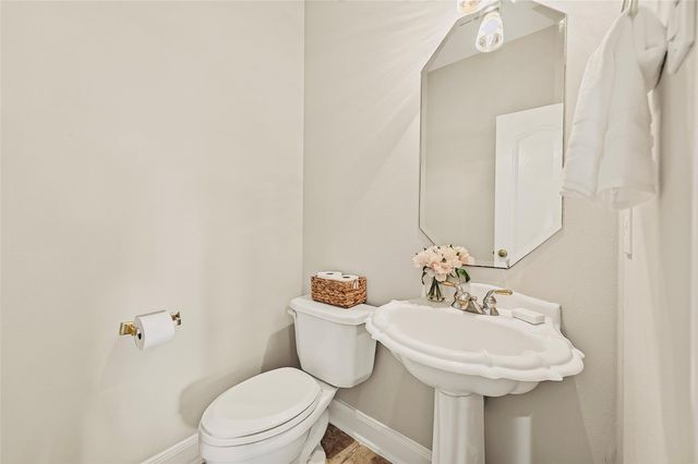 9614 Woodcliff Lake Drive, Spring, TX 77379