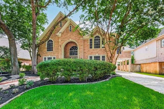 9614 Woodcliff Lake Drive, Spring, TX 77379