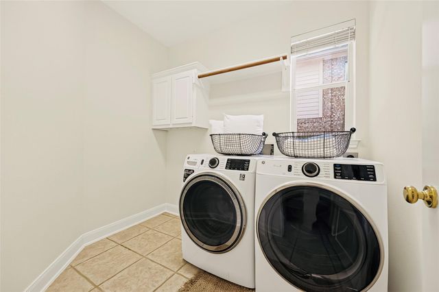 9614 Woodcliff Lake Drive, Spring, TX 77379