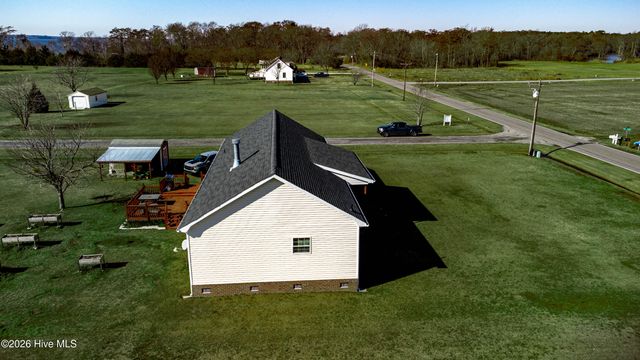 654 Muddy Creek Road, Hertford, NC 27944