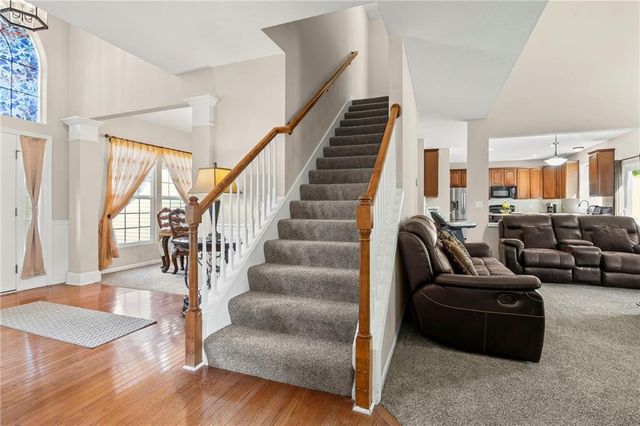 22511 W 113th Street, Olathe, KS 66061