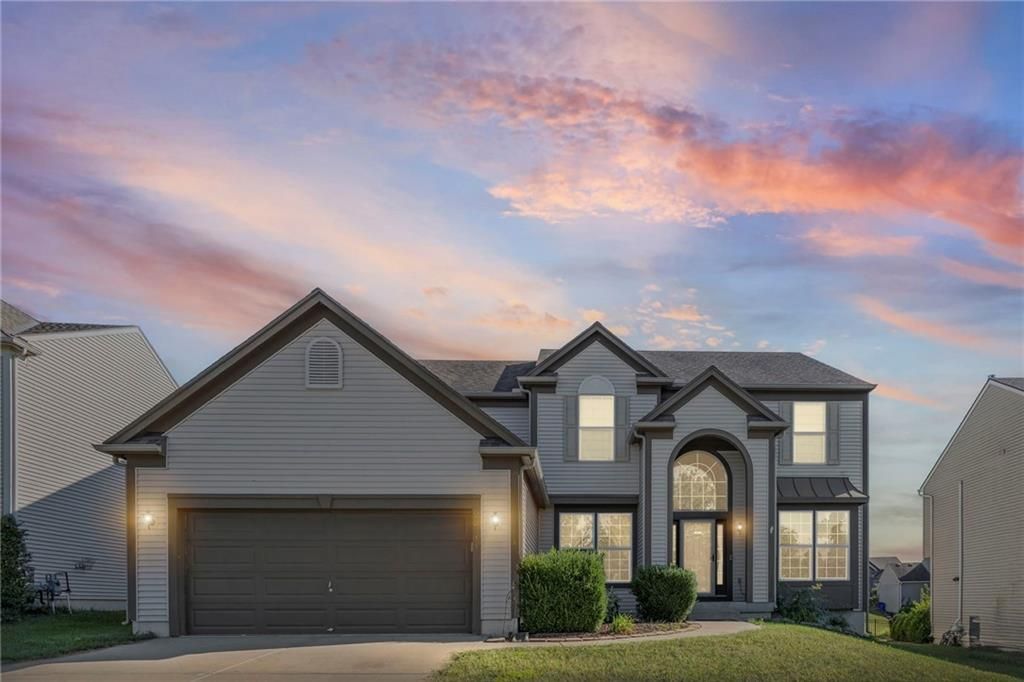 22511 W 113th Street, Olathe, KS 66061