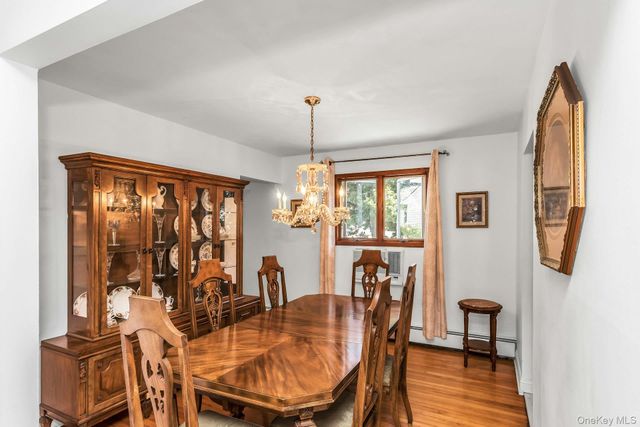 50 Jerome Street, Lindenhurst, NY 11757