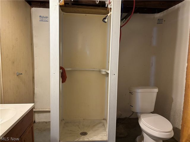 74 Vesper Street, Akron, OH 44310