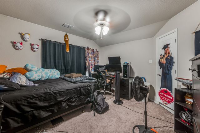 1508 Pleasant Knoll Trail, Aubrey, TX 76227