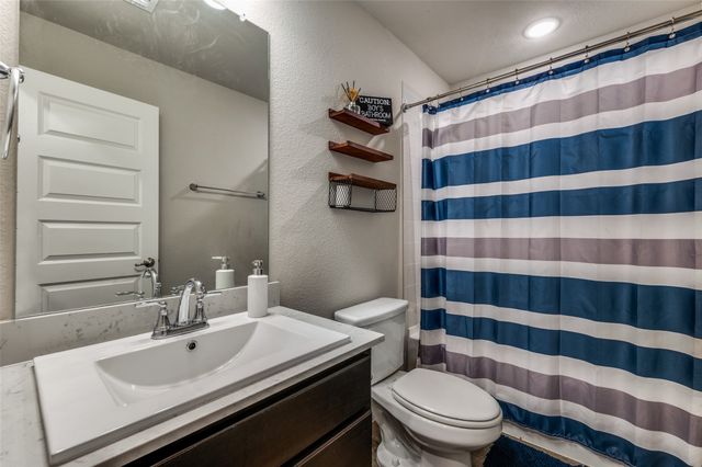 1508 Pleasant Knoll Trail, Aubrey, TX 76227