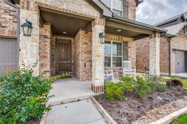 1508 Pleasant Knoll Trail, Aubrey, TX 76227