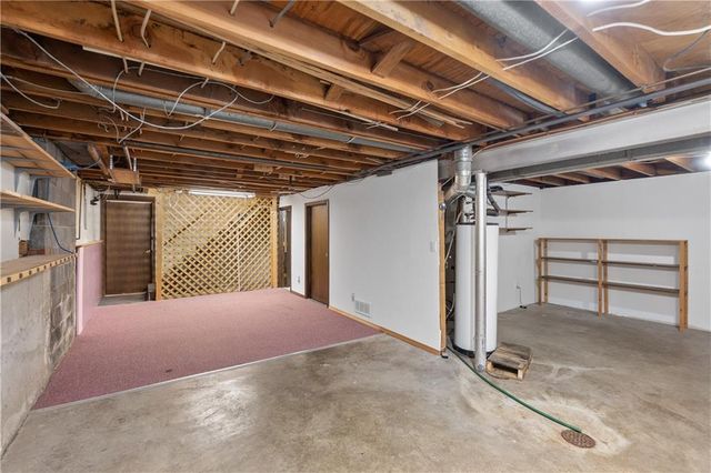 4919 Bluejacket Street, Shawnee, KS 66203