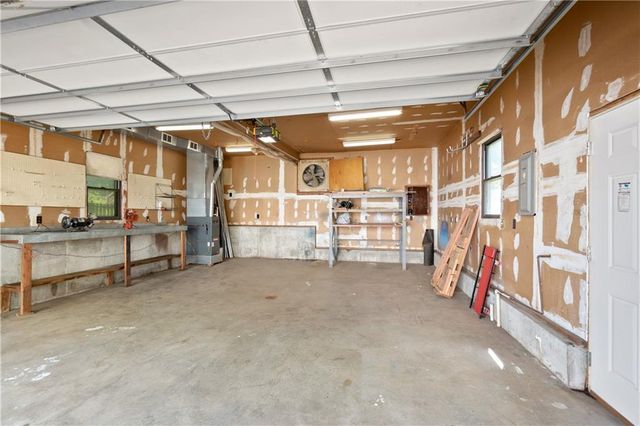 4919 Bluejacket Street, Shawnee, KS 66203