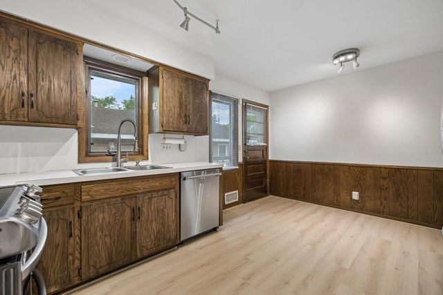 5900 Saint Johns Avenue, Edina, MN 55424