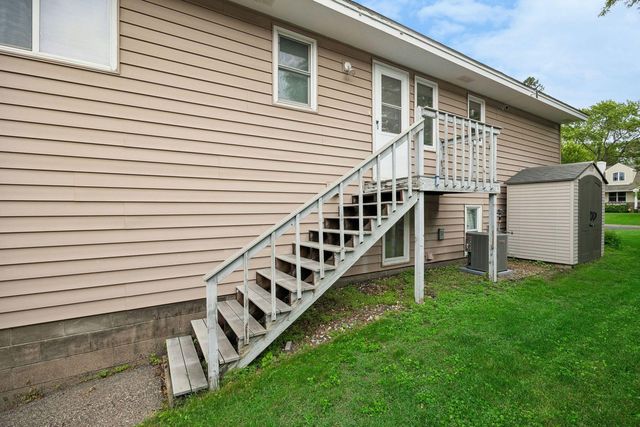 5900 Saint Johns Avenue, Edina, MN 55424
