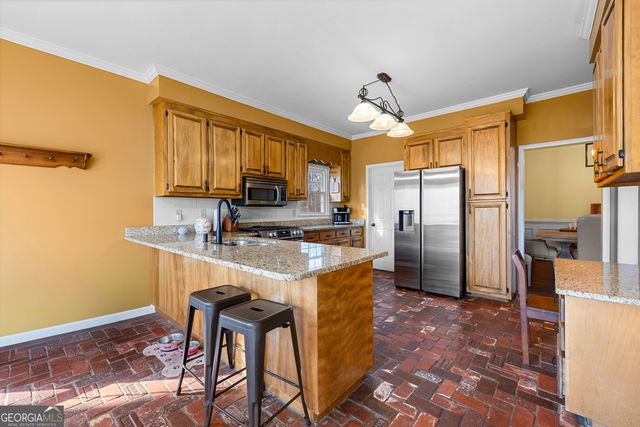 205 Wyngate Circle, Fayetteville, GA 30215