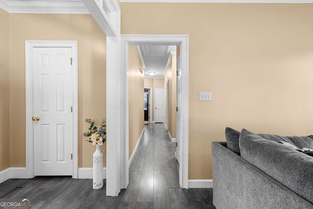 205 Wyngate Circle, Fayetteville, GA 30215