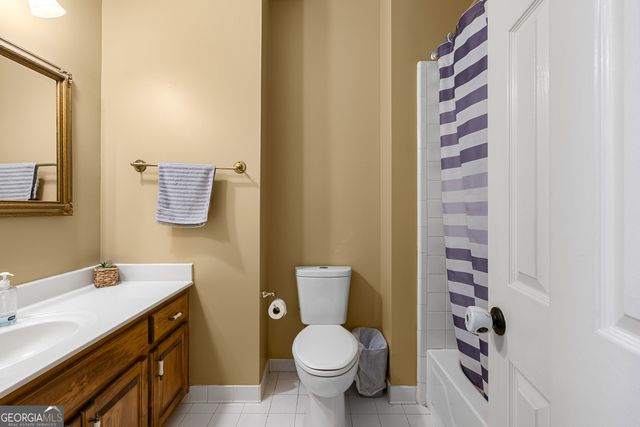 205 Wyngate Circle, Fayetteville, GA 30215