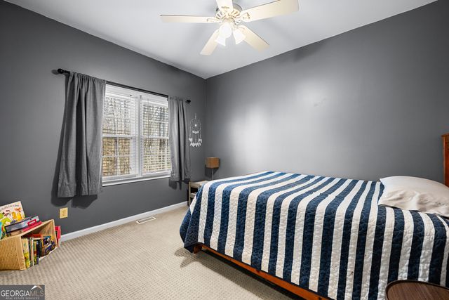 205 Wyngate Circle, Fayetteville, GA 30215