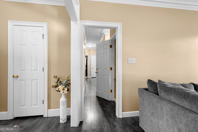 205 Wyngate Circle, Fayetteville, GA 30215