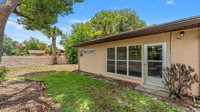 2025 SYLVESTER RD C1, Lakeland, FL 33803