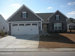 867 Ashlar Circle, Leland, NC 28451