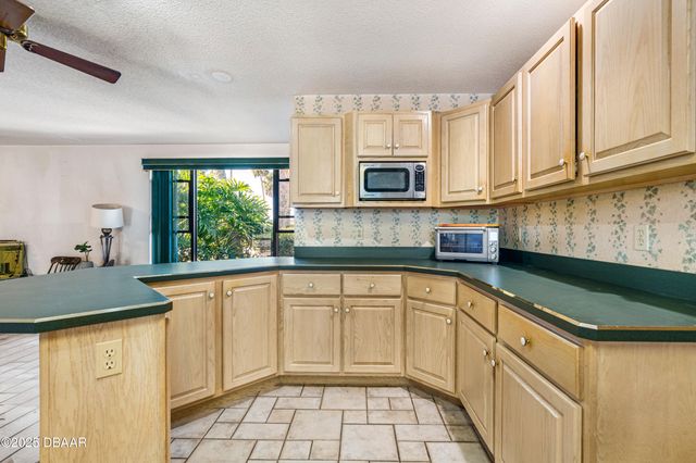 1207 Golfview Drive, Daytona Beach, FL 32114