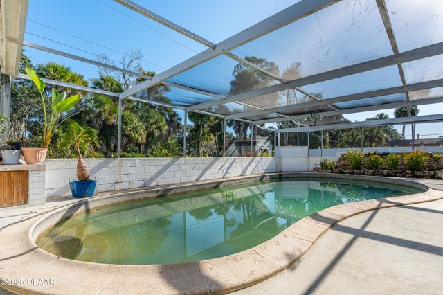 1207 Golfview Drive, Daytona Beach, FL 32114