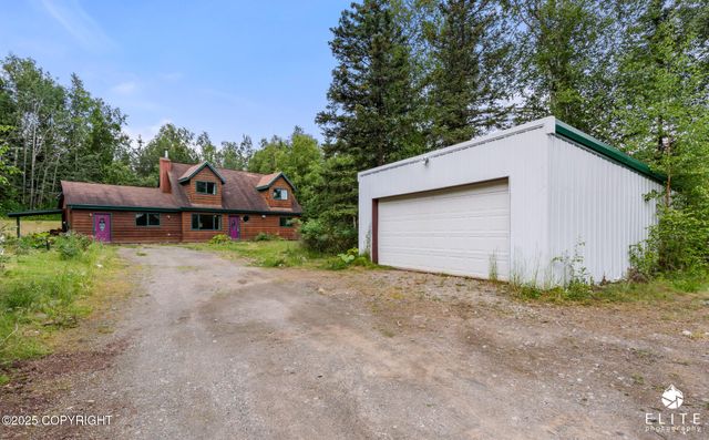 4060 N Bull Moose Drive, Wasilla, AK 99654