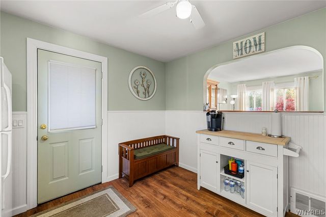 223 Kirkwood Drive, West Seneca, NY 14224