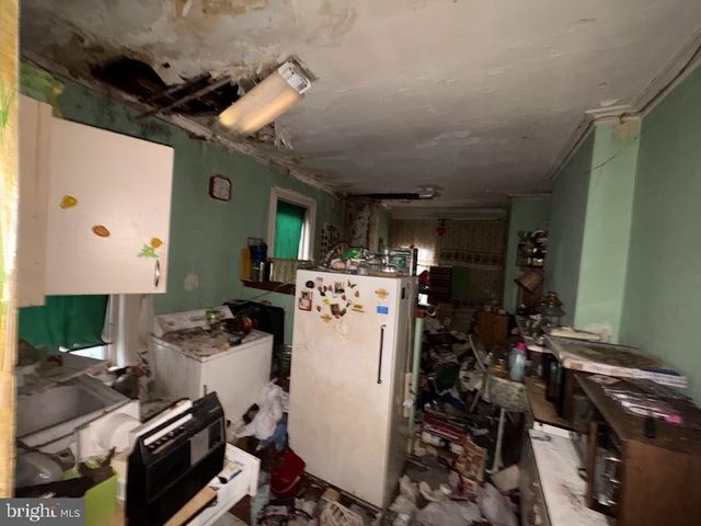 1315 W SOMERSET ST, Philadelphia, PA 19132