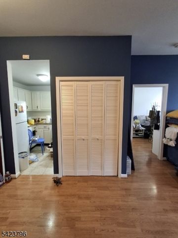 6 E Blackwell St Apt 2D 2D, Dover Town, NJ 07801