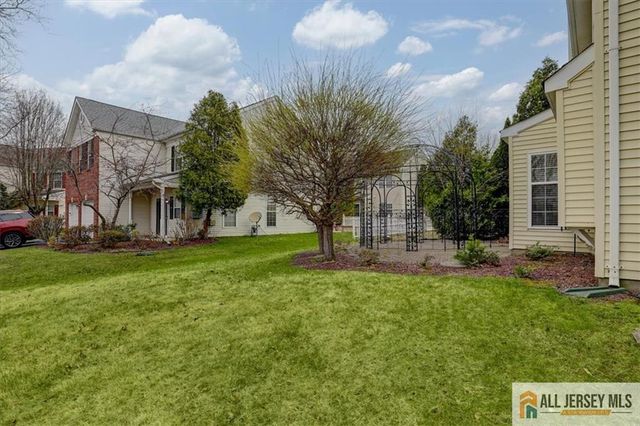 11 Quarry Court, East Windsor, NJ 08520