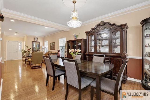 11 Quarry Court, East Windsor, NJ 08520