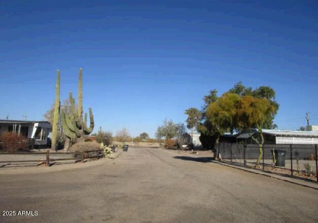 22320 W SCOTTY Lane, Wittmann, AZ 85361