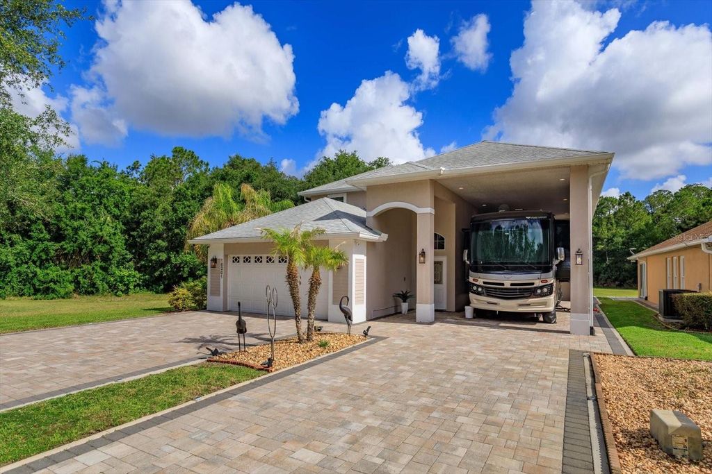 16201 CITRUS PKWY, Clermont, FL 34714