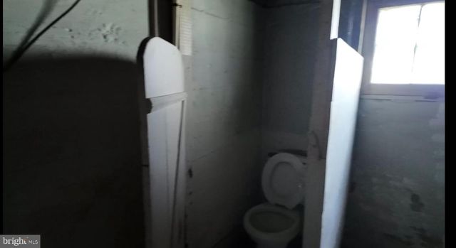 3304 ECHODALE AVE, Baltimore, MD 21214