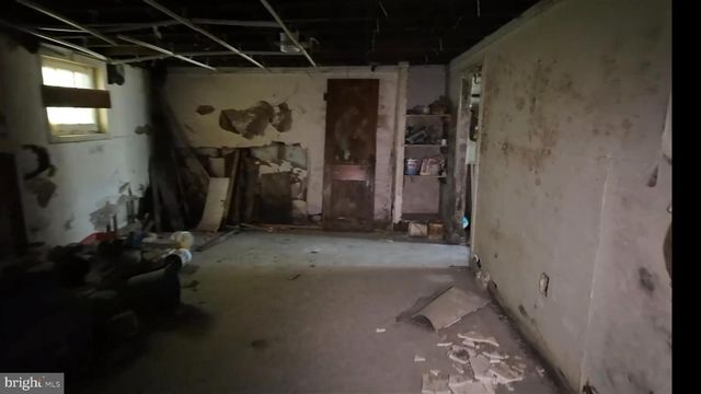 3304 ECHODALE AVE, Baltimore, MD 21214