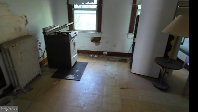 3304 ECHODALE AVE, Baltimore, MD 21214