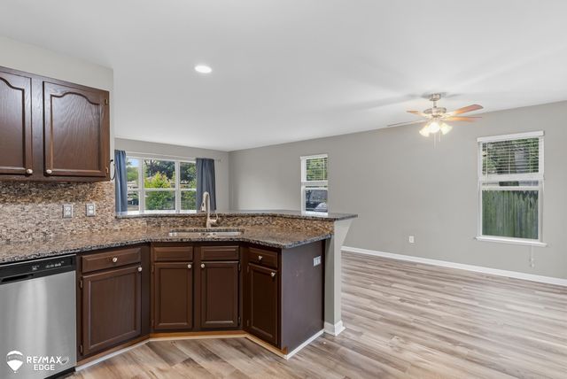 6428 Saline Drive, Waterford Twp, MI 48329